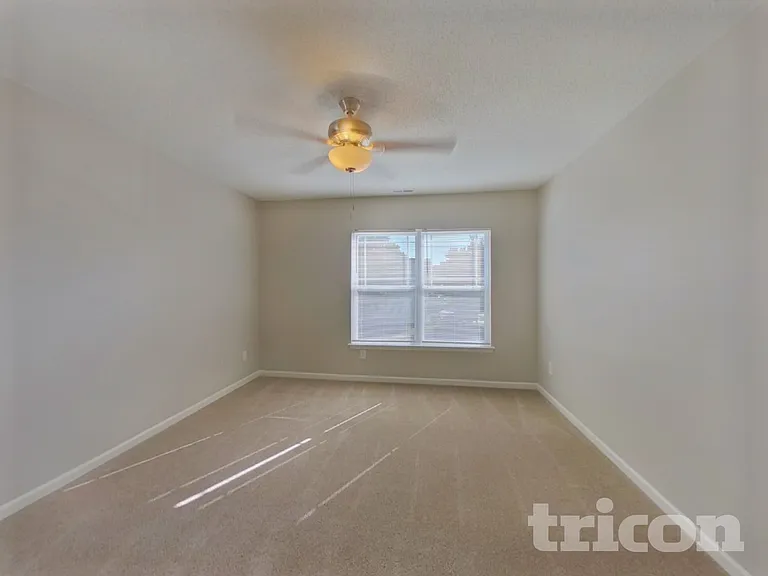 345 Hunslet Cir — Photo 10