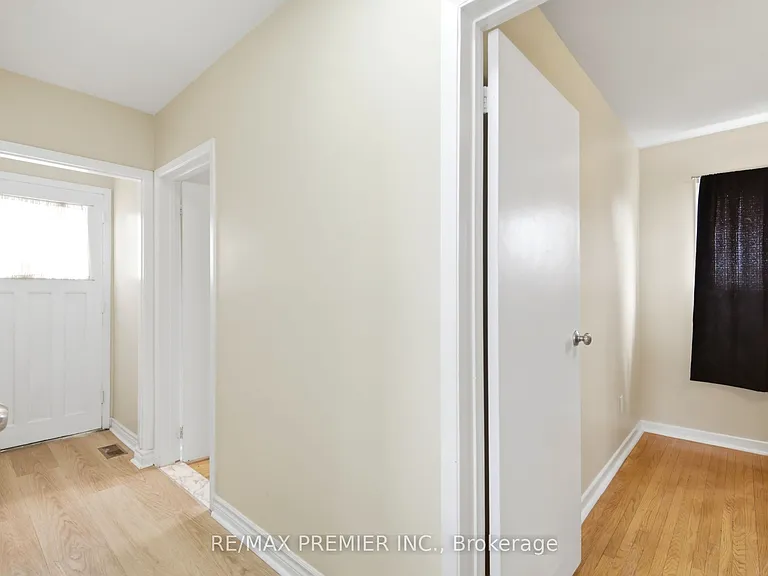 55 Plunkett Rd — Photo 20