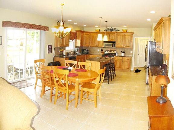 Spacious eat in kitchen with pantry