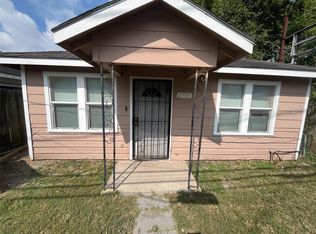 2705 Brewster St, Houston, TX 77026