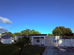 7115 Orpine Dr N, Saint Petersburg, FL 33702
