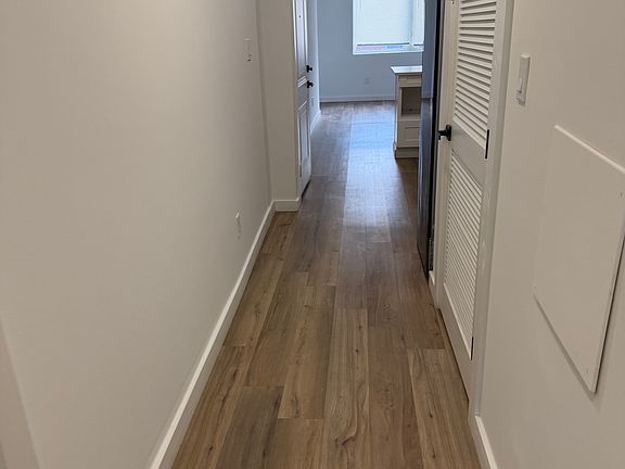 5th image of 2631 Oakford St Floor 2