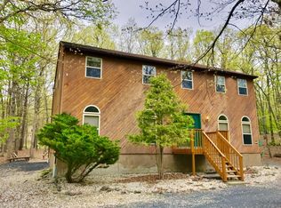1161 Belaire Dr, East Stroudsburg, PA