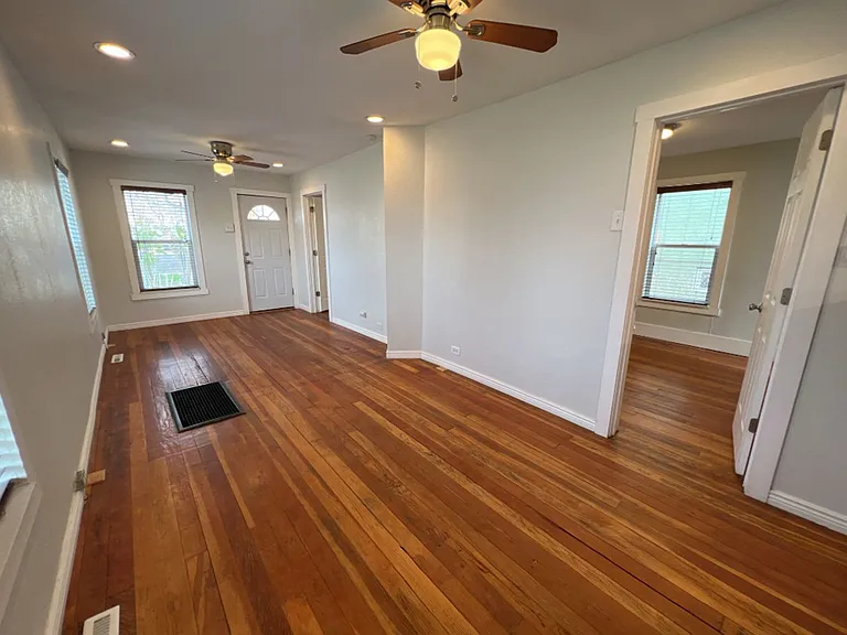 5044 N Lincoln St — Photo 13