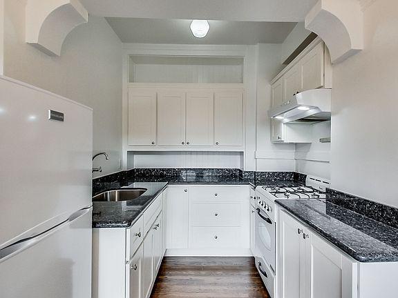 4th image of 250 Fell St #66