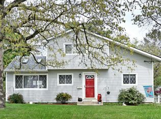 28 Tilton Ave, South Toms River, NJ