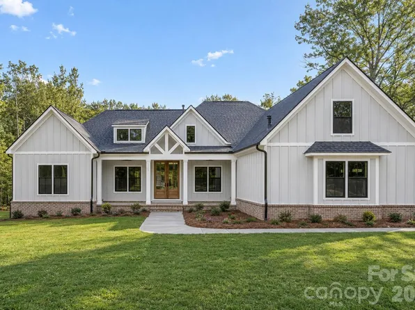 1072 Patrick Rd #5, Gastonia, NC 28058
