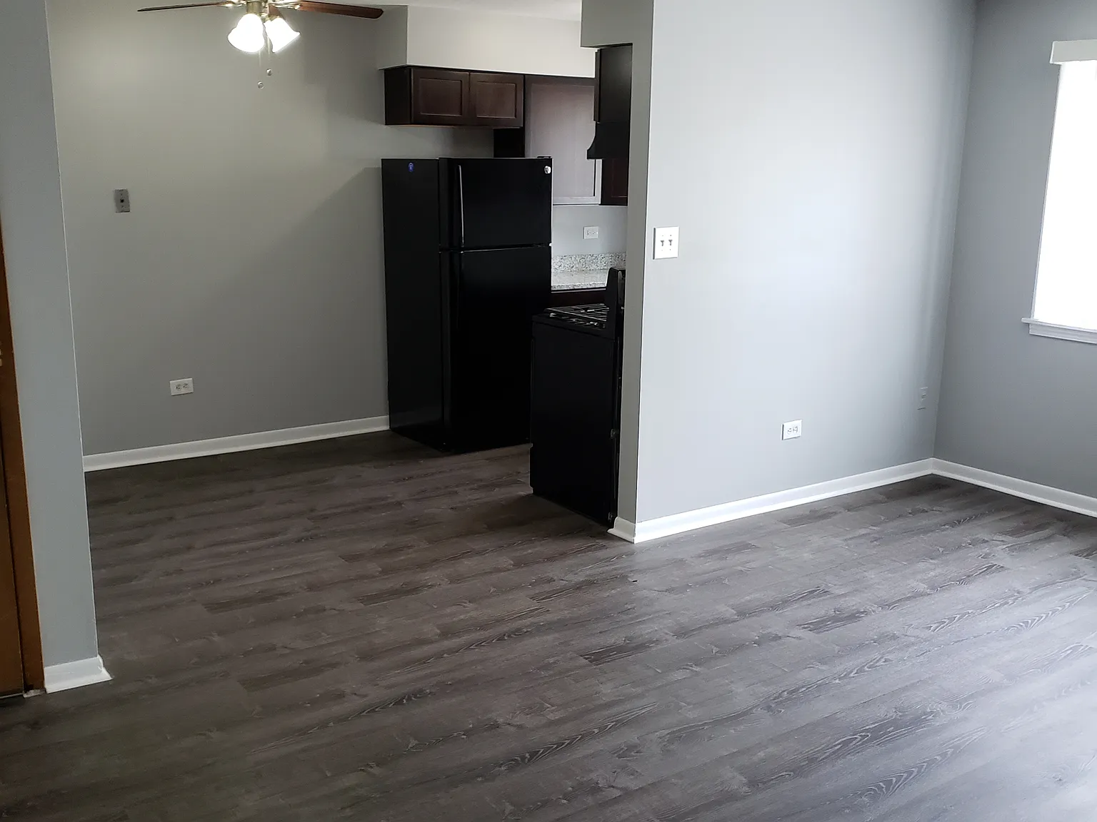 2139 Clinton Ave — Photo 4