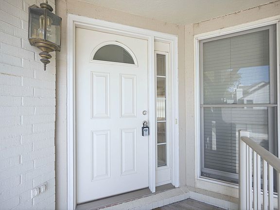 3rd image of 2614 N Executive Way APT 103