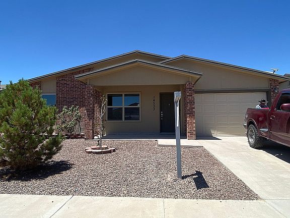 2nd image of 14533 Escalera Dr