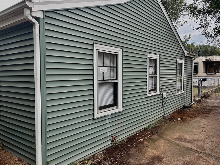 127 Liberty Rd NE — Photo 4