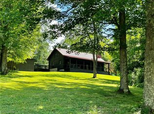 406 Oak St, Bethesda, OH 43719