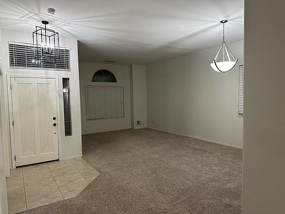 2nd image of 1125 W Mulberry Dr
