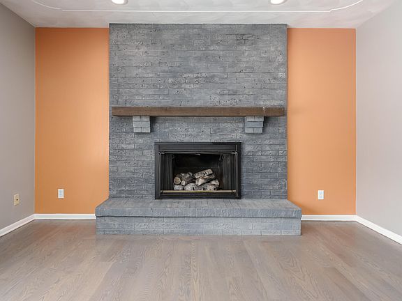 4th image of 5405 Plantation Ave