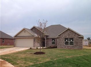 3107 SW Bensonwood St, Bentonville, AR 72712