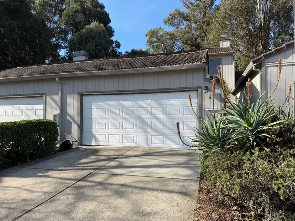 6 Basin Ct, Hercules, CA 94547