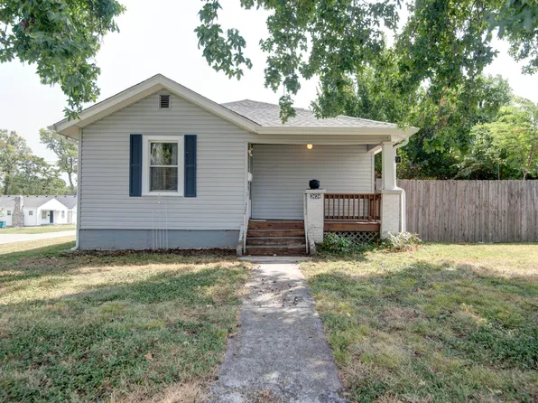 2424 N Broadway Avenue, Springfield, MO 65803