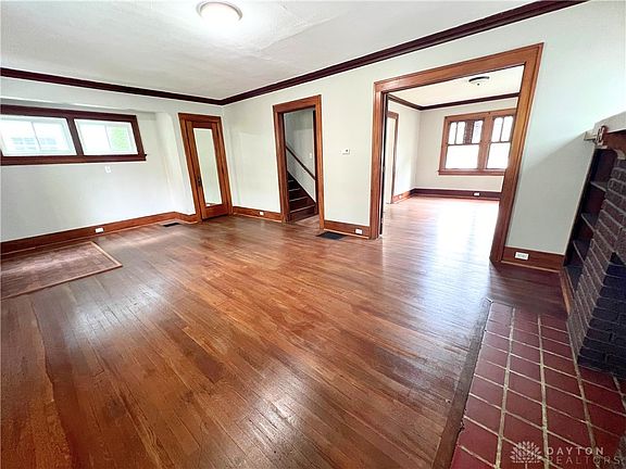 4th image of 226 Kenilworth Ave
