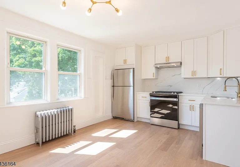 88 Hughes St #2 — Photo 3