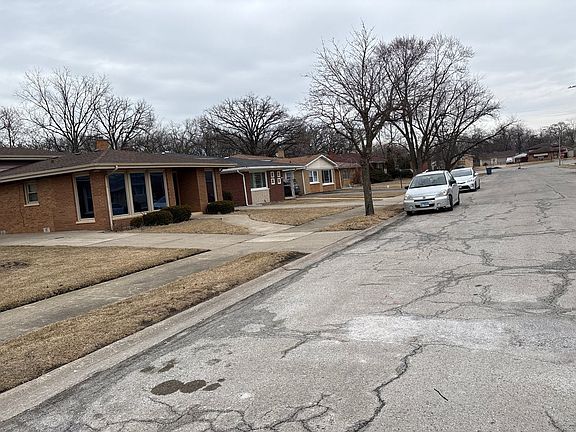 5th image of 119 E 144th Ct