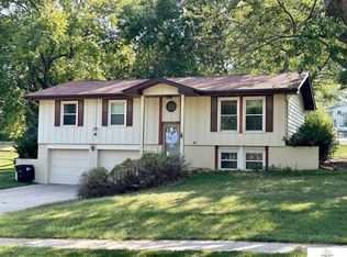 9323 Sprague St, Omaha, NE 68134