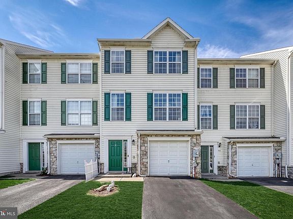 3rd image of 354 Mesa Ln #28