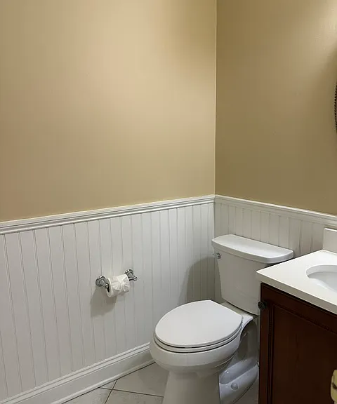 128 Center Rd — Photo 17