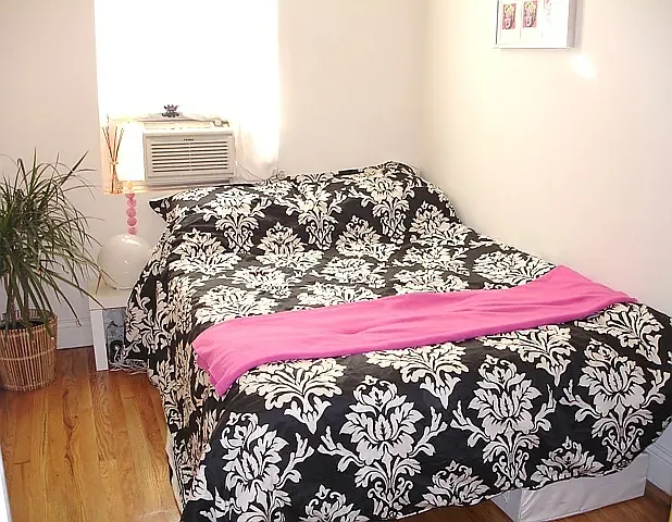 230 Thompson St #22 — Photo 7