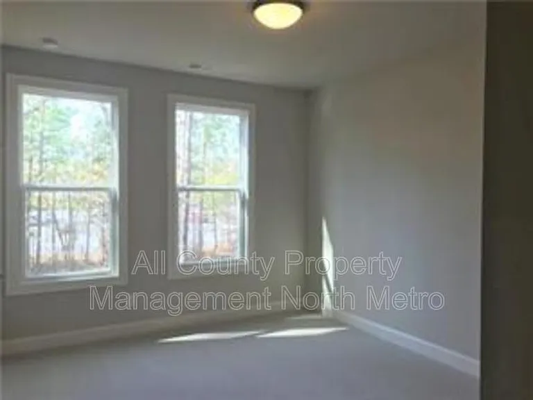 11929 Ashcroft Bnd — Photo 15