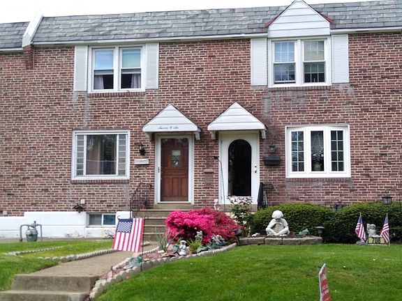 2nd image of 706 Crescent Dr