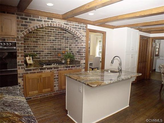 5th image of 2810 Newquay Ln