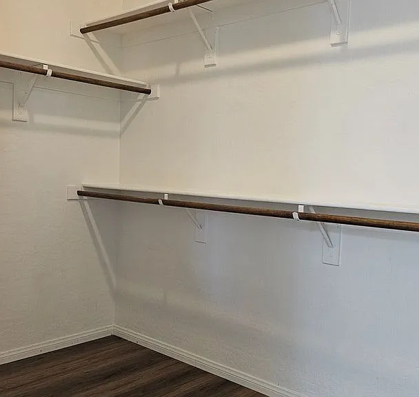 5367 Glenburnie St — Photo 26