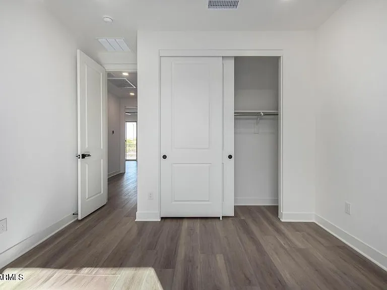 2121 W Sonoran Desert Dr #5 — Photo 8