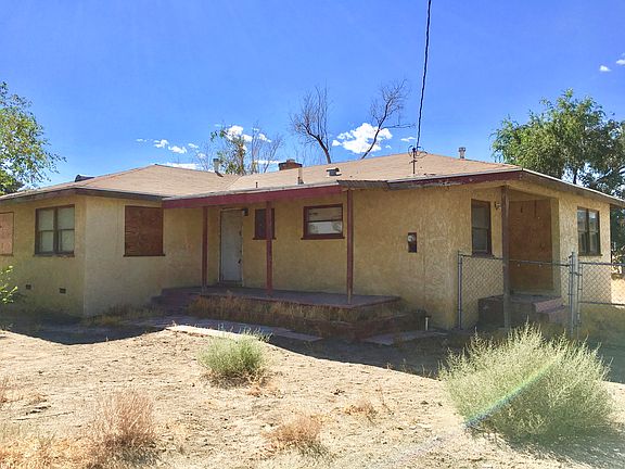 FRONT 10212 E AVE R4