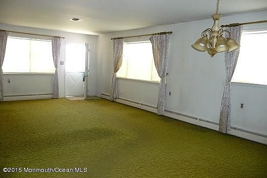 5th image of 16 Anguilla Ln