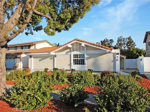 3681 Baylor St, Irvine, CA 92614