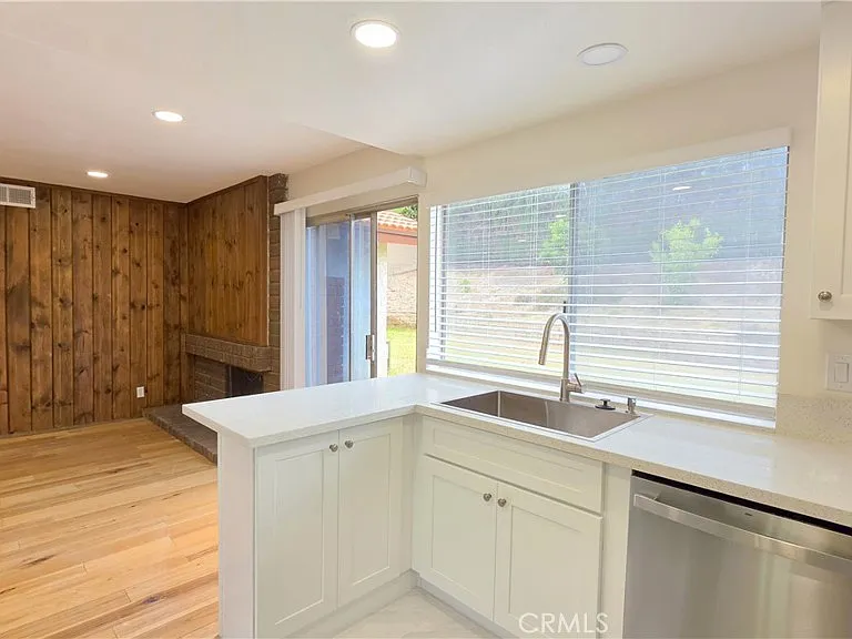 540 Citadel Dr — Photo 10