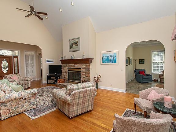 4th image of 633 Oyster Bay Dr. Lot 85 Oyster Pointe