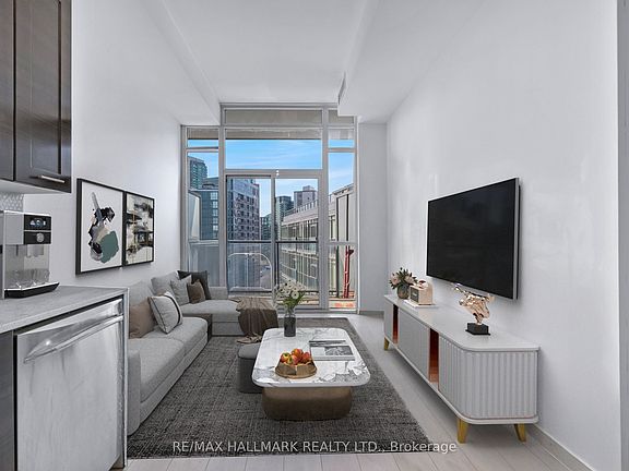 5th image of 169 Fort York Blvd #913