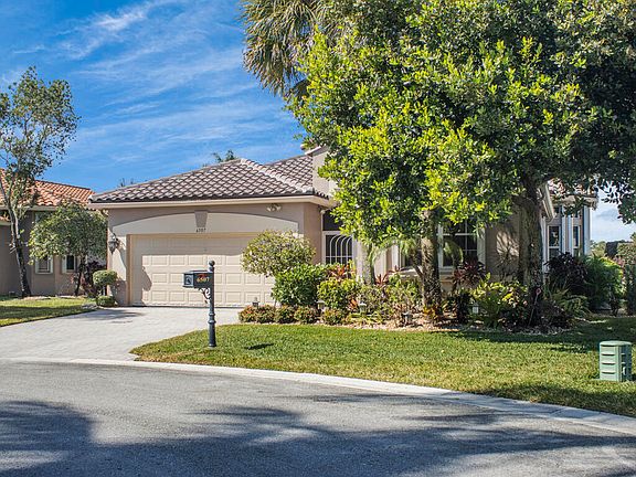 3rd image of 6507 Pavone Street