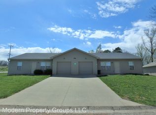 7400 W Country Hill Rd #A, Columbia, MO 65202