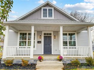 1108 S Yellow Springs St, Springfield, OH 45506