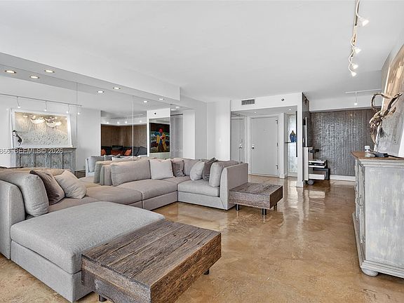 5th image of 2000 Towerside Ter APT 1408