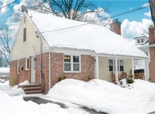 444 Kinderkamack Rd #R, Westwood, NJ 07675