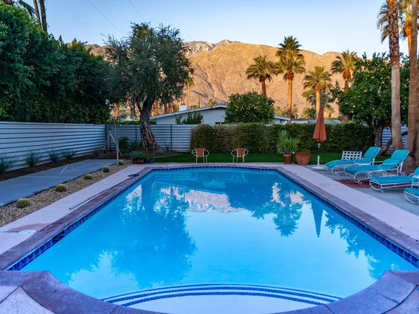 1423 E San Lorenzo Rd, Palm Springs, CA 92264