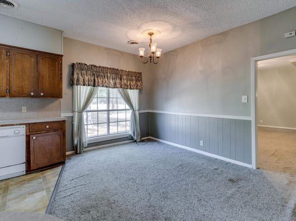 210 Pickett Ln, Monroe, LA 71203