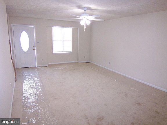 4th image of 533 Park Manor Cir Unit 16