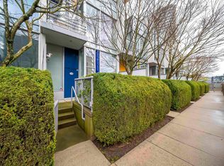 119 Regiment Sq, Vancouver, BC