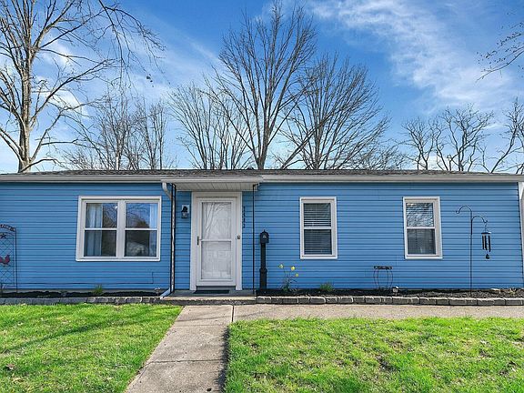 4th image of 7483 Saratoga Ct