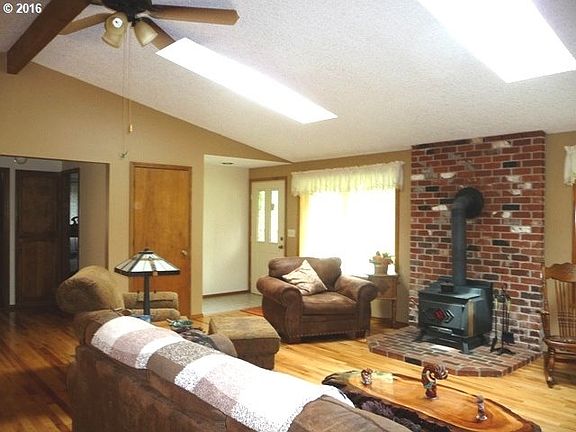3rd image of 25502 NE 154th Ave
